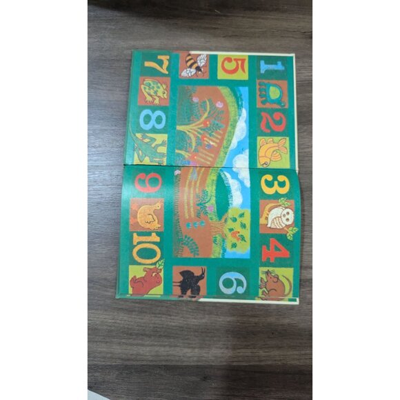 Over In The Meadow By Olive A Wadsworth Weekly Reader Edition Hardcover book1985 - Picture 5 of 5